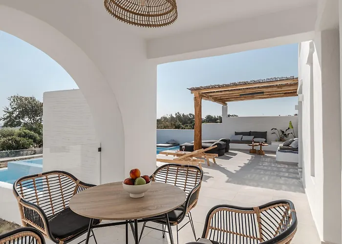 Riviera Villa Plaka (Naxos)