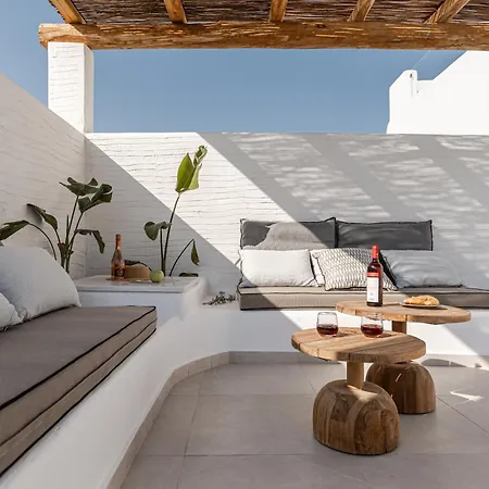 Riviera Plaka (Naxos)